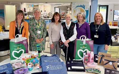 Penarth Food Pod volunteers